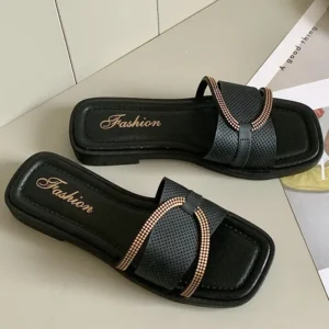 فلان نسائي انيق